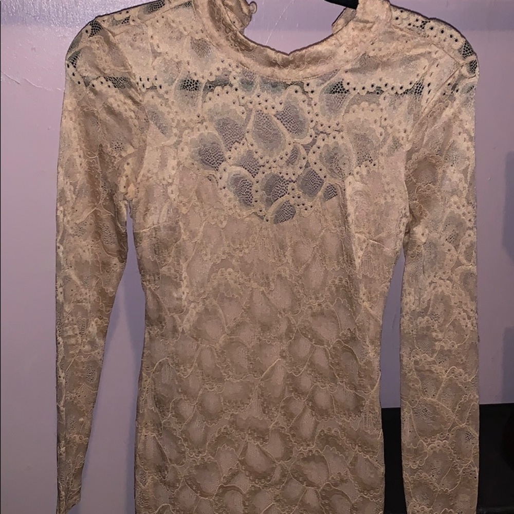 Lace light pink mini dress